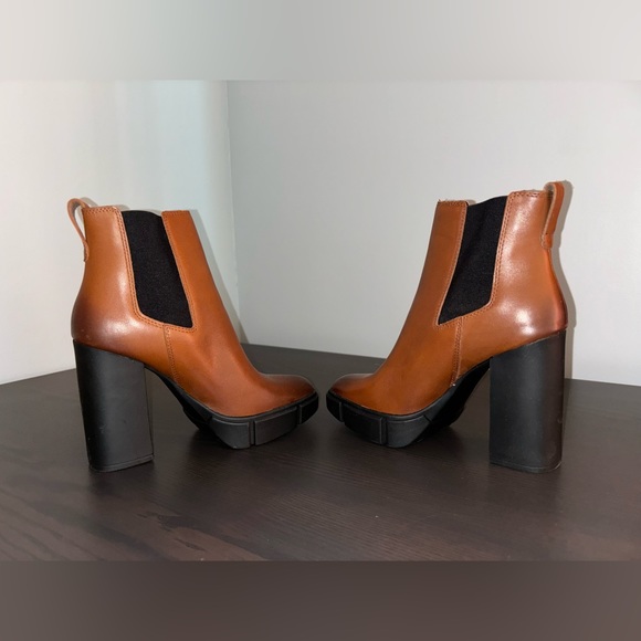 Steven Madden Boots - Size 8.5M - Picture 6 of 10